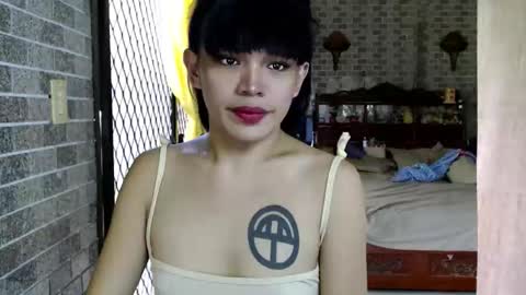 aymkyline online show from September 12, 2:53 am