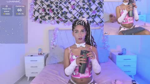 Snapshot of baby_kaliope chatting on January 20, 12:57 am Kaliope online show from January 20, 12:57 am