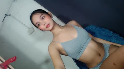 baby_zoexx online show from September 8, 10:08 pm