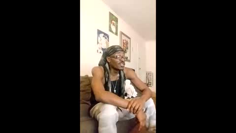 Ebony Femboy online show from March 1, 2:17 am