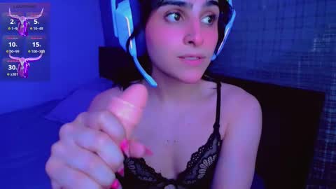 babysofix_ online show from January 22, 11:12 am