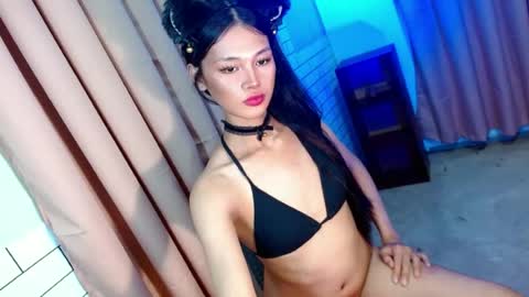 URE BBY ZEMIRA online show from July 9, 10:41 am