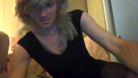 Kiki online show from July 22, 11:58 am