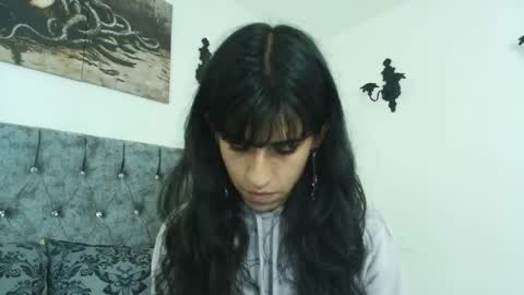 Bella online show from May 31, 2:43 am