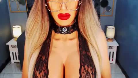Loraine Cruz online show from June 19, 9:36 am