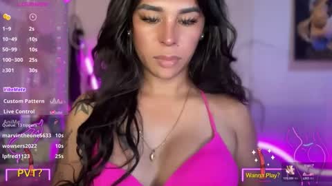 Snapshot of bigcockamanda23 chatting on September 10, 6:34 am queen amanda online show from September 10, 6:34 am