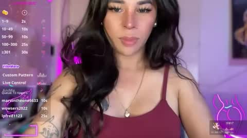 Snapshot of bigcockamanda23 chatting on September 26, 4:53 am queen amanda online show from September 26, 4:53 am