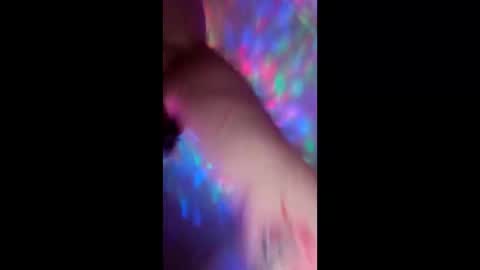 Mika Dat Trans Bitch online show from April 21, 3:13 am