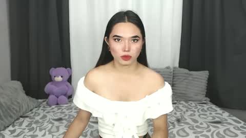 Kate online show from April 26, 3:21 pm