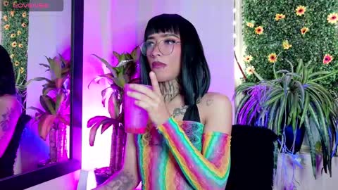  ..  .. online show from September 9, 3:27 am