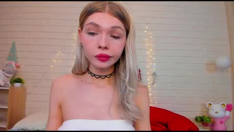 blondy_fina online show from February 3, 6:22 am