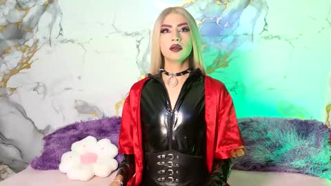 briana_white online show from March 19, 3:06 am