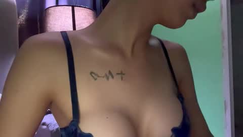 zerina online show from February 16, 1:48 am