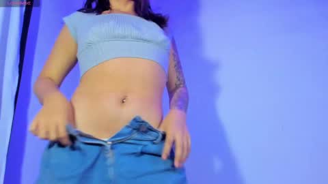  s online show from February 19, 4:55 am