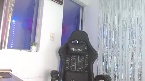 candy_giuliana21 online show from March 6, 2:06 am