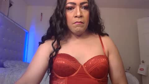 carolinatransbigcock online show from April 23, 3:25 am