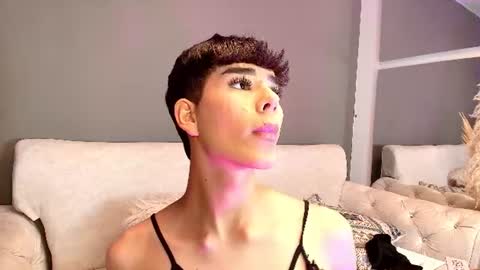 CAROLYN online show from August 7, 4:47 pm