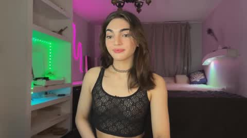 Snapshot of carry_hai chatting on February 5, 4:37 am Carry online show from February 5, 4:37 am