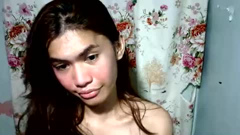 cassiedoll703039 online show from June 22, 2:14 pm