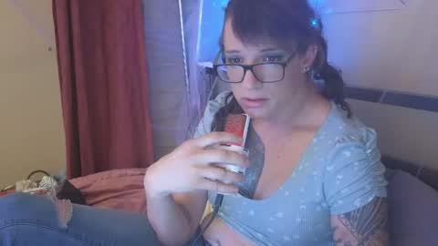 Cassiemichelle online show from May 26, 8:06 pm