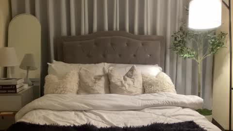 cathalina harake online show from February 11, 11:54 am