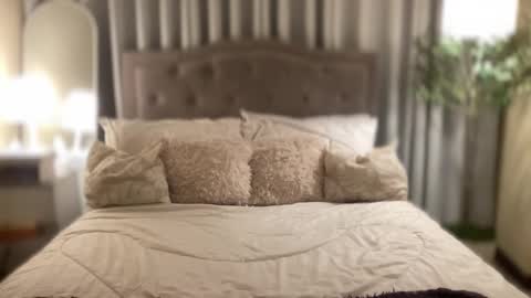 cathalina harake online show from October 2, 10:09 pm