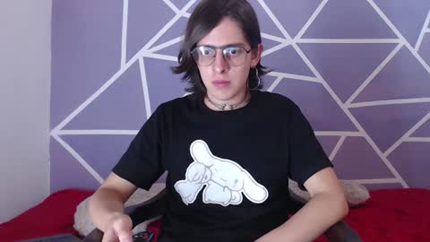 cava_pretty online show from December 7, 10:17 am