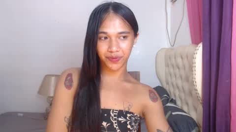 Snapshot of celestial_joannah chatting on December 12, 9:58 pm merry joannah online show from December 12, 9:58 pm