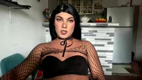 chanelfancy online show from May 2, 1:05 pm