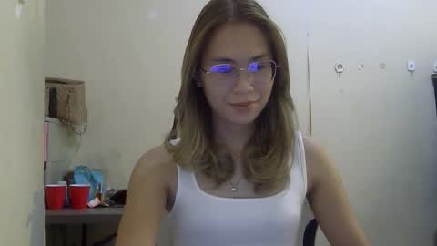 chelly4u69 online show from September 29, 4:56 am