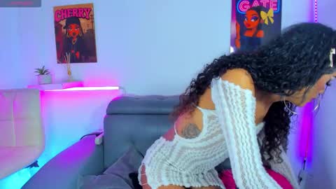 cherry_gate online show from November 18, 8:47 am