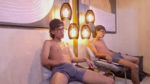 cheryl_sm online show from March 20, 3:29 am