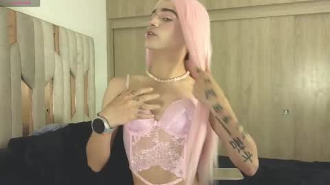 Embeer online show from April 15, 12:49 am