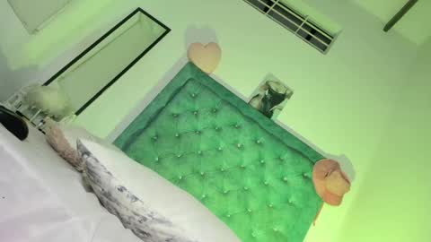 chocobunny1 online show from May 14, 4:00 am
