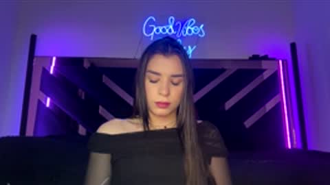 CRISTALCOTT online show from January 9, 8:36 pm