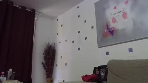 cinthia2525 online show from May 16, 10:36 am