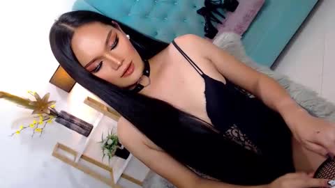 Cleo online show from November 9, 1:06 am