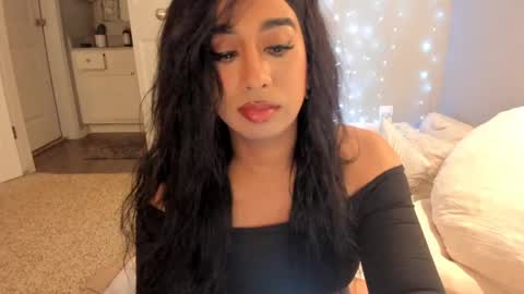    ........ Instagram  Lorysexys online show from May 15, 8:11 am