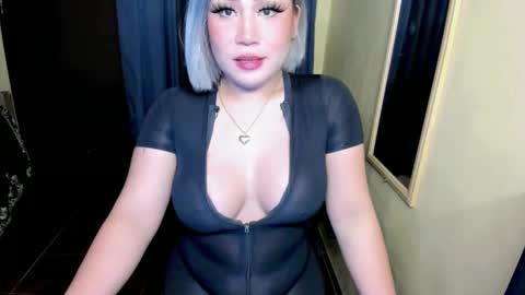 Snapshot of countessrubi chatting on March 6, 1:53 am Rubi online show from March 6, 1:53 am