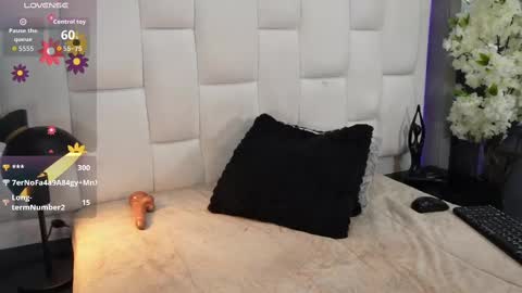 CuteArii online show from September 9, 9:35 pm