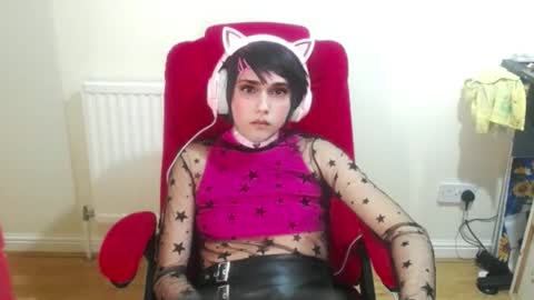 cutest_princess online show from November 9, 12:11 am