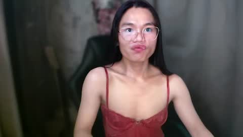 Kim online show from July 7, 7:29 pm