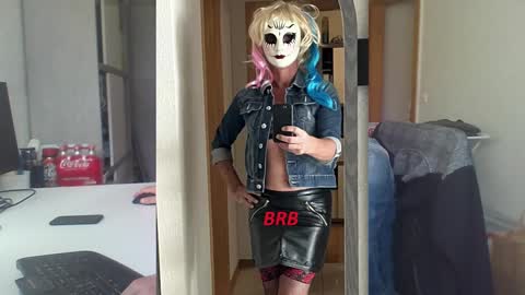 newcumer online show from December 27, 10:34 am