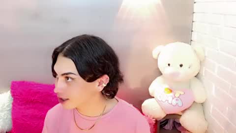 daniela_pink_ online show from November 23, 8:33 pm