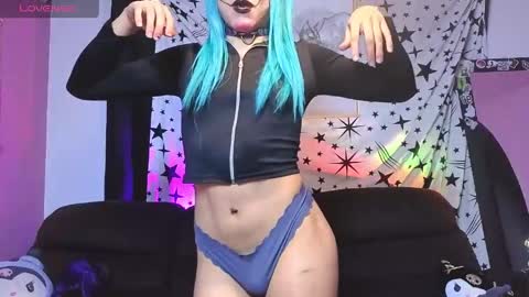 dark_nina__ online show from May 8, 4:53 am