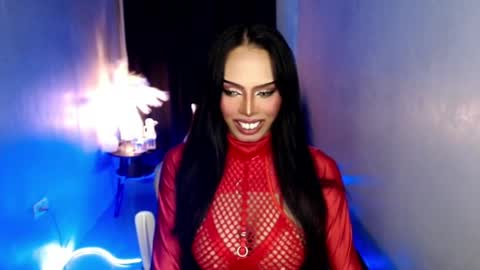 YOUR KINKY MISTRESS MADRIANA online show from April 4, 10:35 am