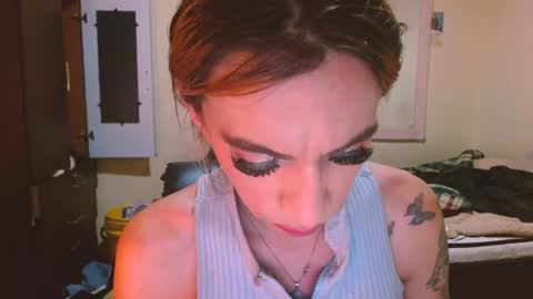 dayanna_01_ online show from May 24, 9:23 pm