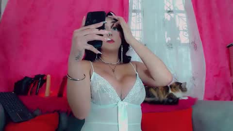 deboragill online show from March 27, 10:55 pm