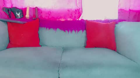 deboragill online show from March 31, 1:35 pm