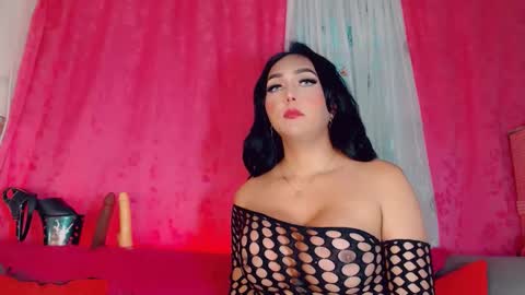 deboragill online show from April 17, 11:06 pm